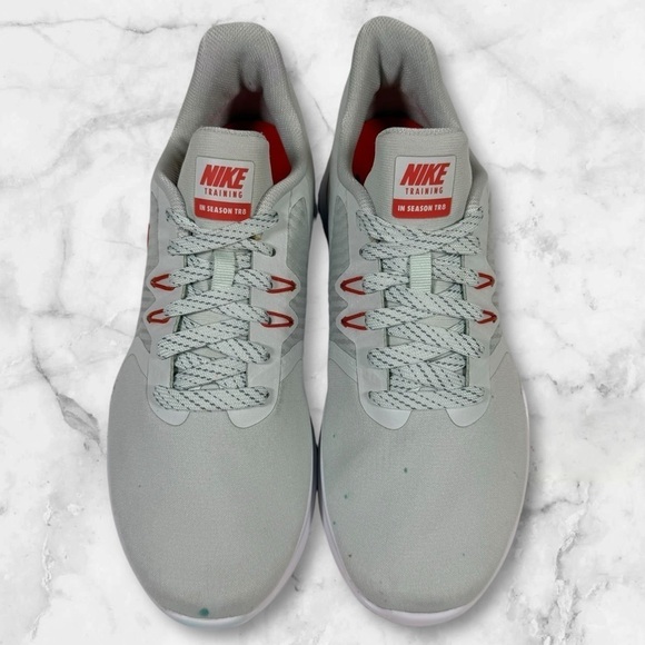Women’s Nike In Season TR 8 size 6.5 - Picture 2 of 7